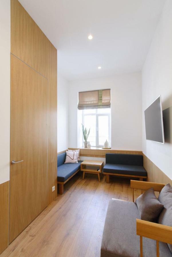 Sunrise Apartment Leopoli Esterno foto